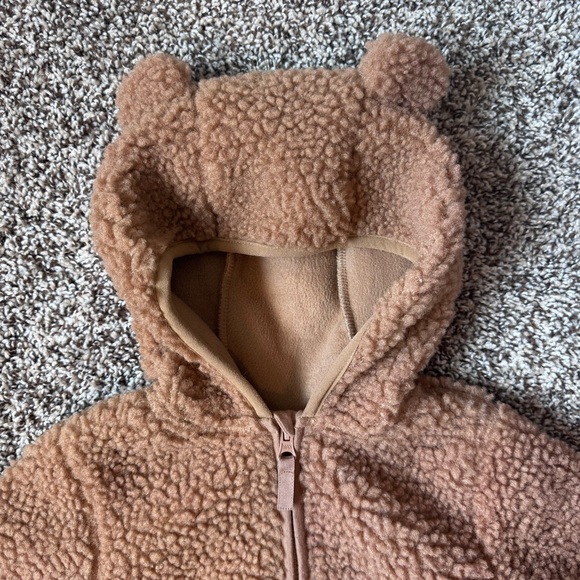 Wondernation Toddler’s Brown Teddy Bear Hoodie - 2T, Like New - Picture 5 of 5